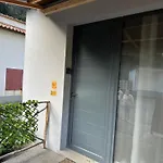 Cantinho S & F 度假居 *