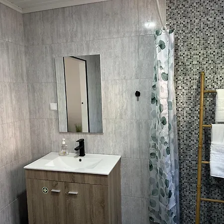 Cantinho S & F Machico (Madeira)