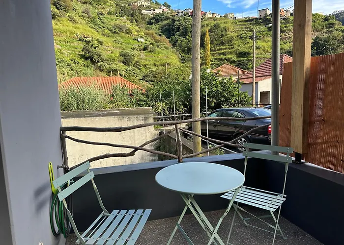 Cantinho S & F Сasa de vacaciones Machico (Madeira)