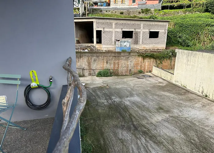 Cantinho S & F Machico (Madeira)